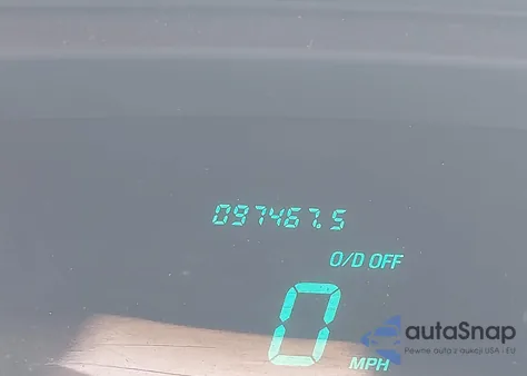 1995 Lincoln Town Car Executive z USA, uszkodzony, nr VIN 1LNLM81W9SY676031